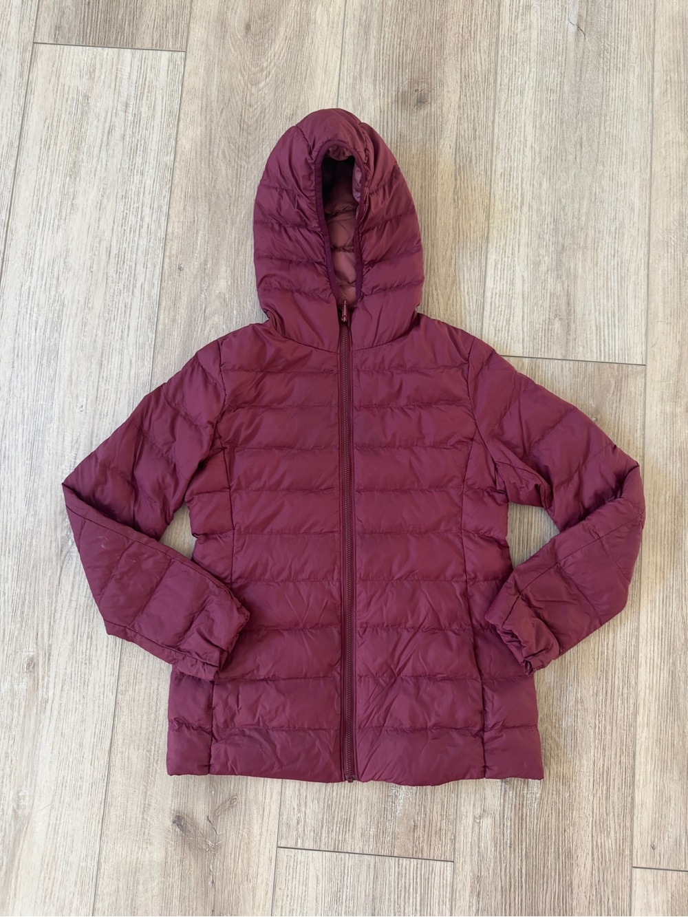 Uniqlo Kids Hooded Packable Puffer Jacket - Burgundy